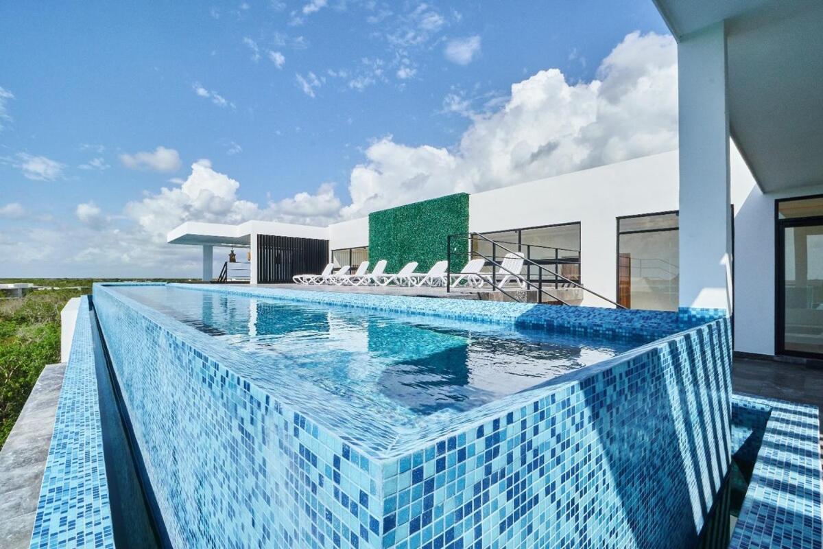 Infinity Pool Nature Apartment Tulum